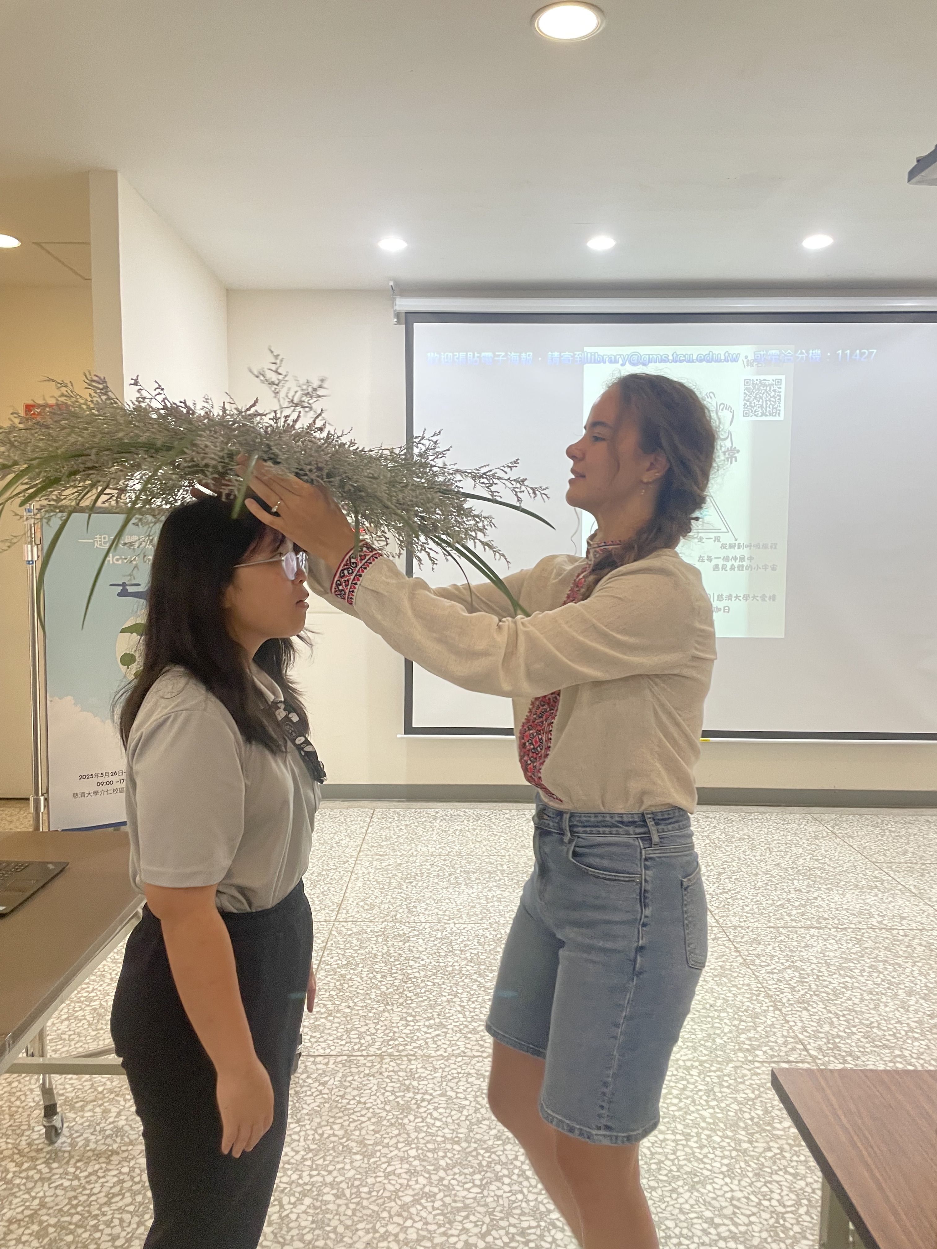 烏克蘭花圈成為展覽最受歡迎的活動之一