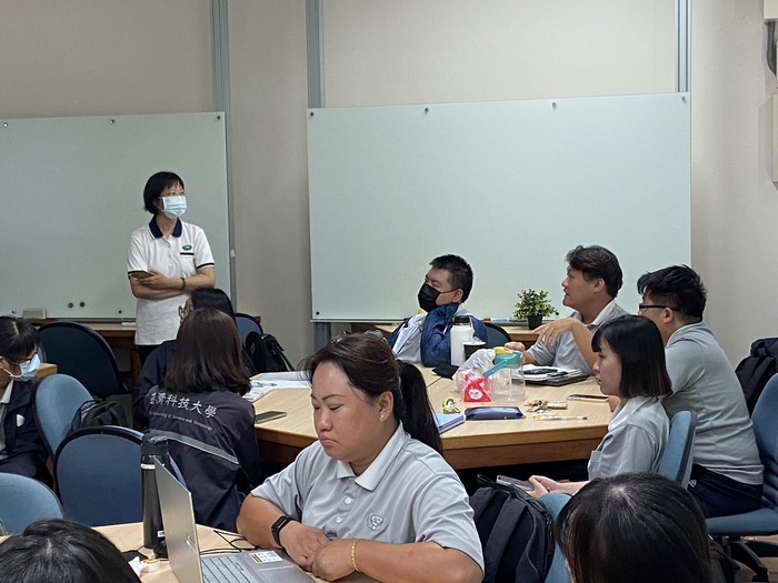 【本系演講公告】高聚光太陽能發電系統（HCPV）應用專題演講圖片